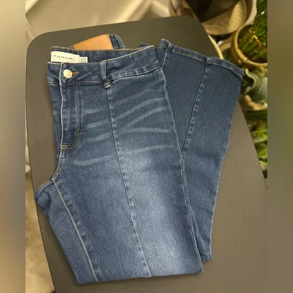 Blue Boot Leg Tahari Dark Blue Jeans - Picture 3 of 8